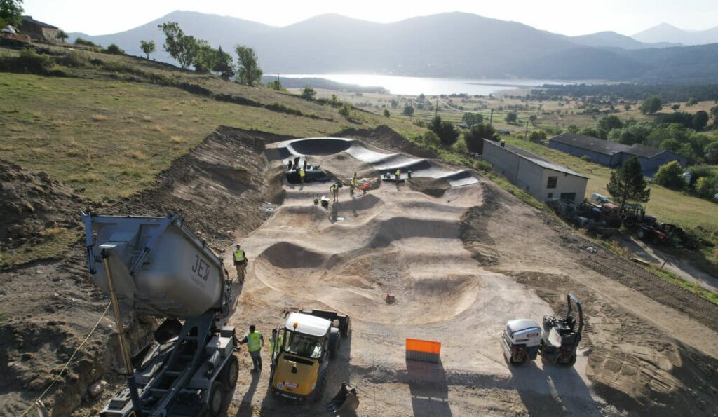 installateur concepteur pumptrack france 5